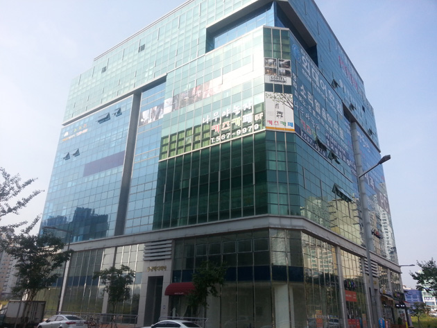 알라딘PC방(청라지역 유리창썬팅 및 시공)/포토폴리오(현장시공)/(가격전화문의)