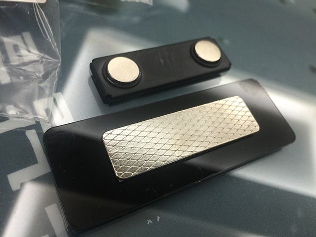 신백승여행사(스텐헤어라인 부식+자석-고급명찰, 신주(금색)부식+자석)70x25mm/명찰/(가격전화문의)